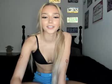 livvywinters's chat room