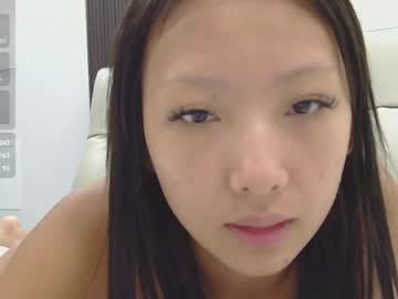 vivianwinters's chat room