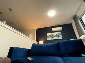 candyclaws05's chat room