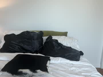 parisangel7's chat room