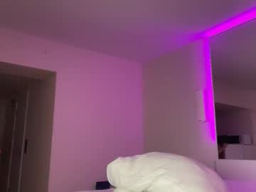 hiddenblossom's chat room