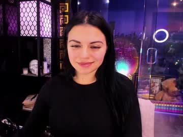 alma_pearl's chat room