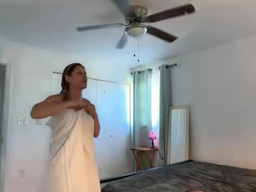 little_lies's chat room