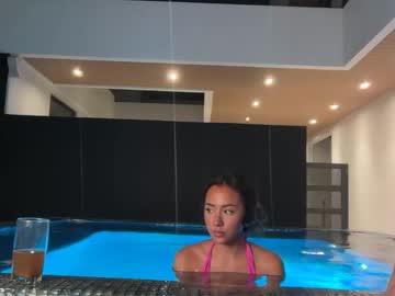 dollyrhodesss's chat room