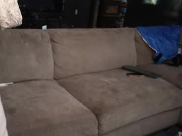 blondefoxsilverfox's chat room