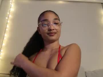 rosalinatoosexy's chat room