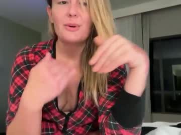 missbritneyfoxx's chat room