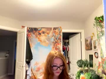 redgingersnapz's chat room