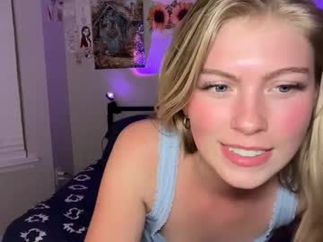 elliee81's chat room