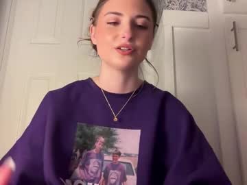 fantasyella's chat room