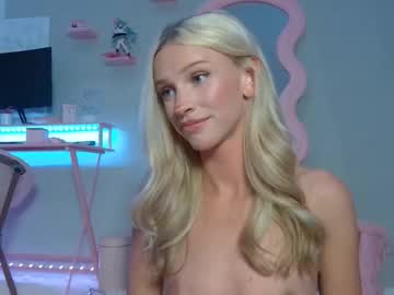 elsa_may's chat room