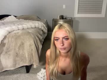 chloeros3e's chat room