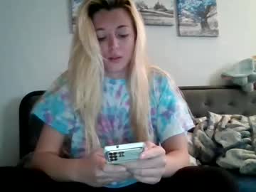 mizzymay10101's chat room