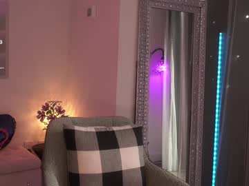 mysticxkitty's chat room