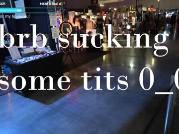 vivid_whit's chat room