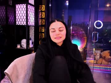 alma_pearl's chat room