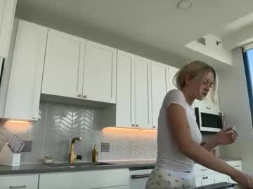 kenziesmithh's chat room