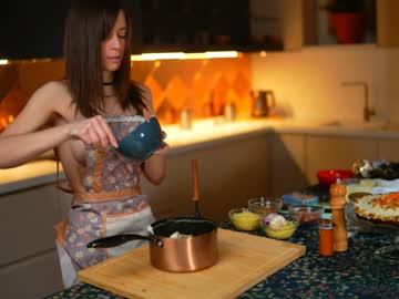 newchloe18's chat room