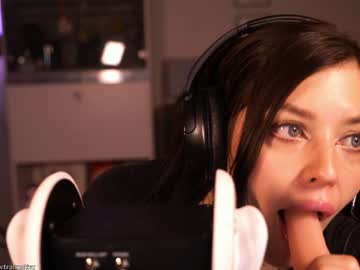 emmachoice's chat room