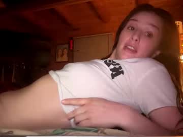 mysteriousmadam_'s chat room