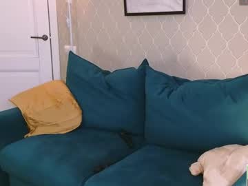 2mamacitas's chat room