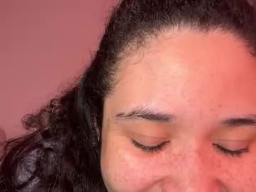 kissandcurrency's chat room