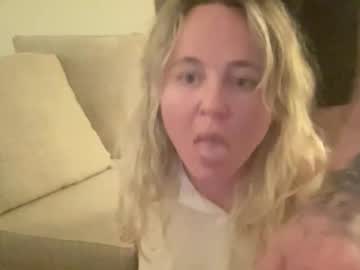 hollybbgxx's chat room