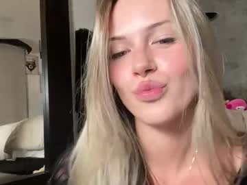 luvaimee's chat room