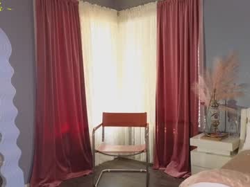 _stella_rose_'s chat room