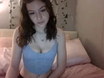 chloe_rae018's chat room
