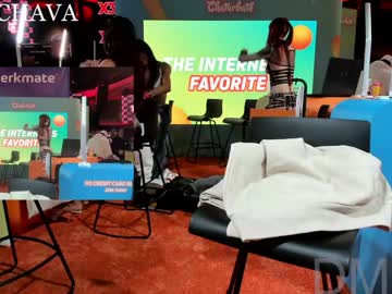 frenchava's chat room