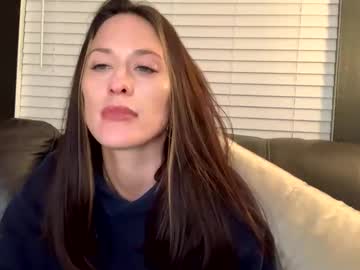 aliciacolette123's chat room