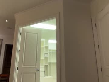 lunarose17's chat room