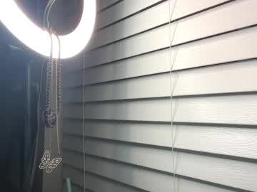 briadominick's chat room