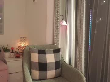 mysticxkitty's chat room