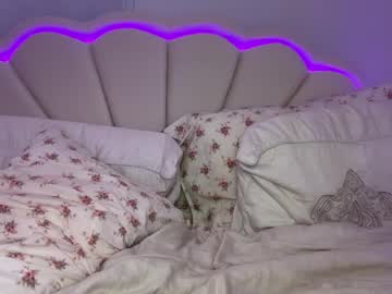 rileysmitheree's chat room