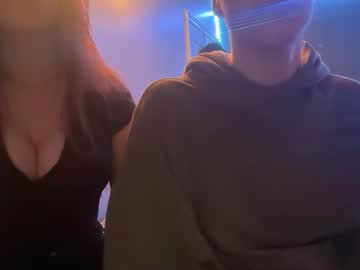 redheadandbigpeenar's chat room