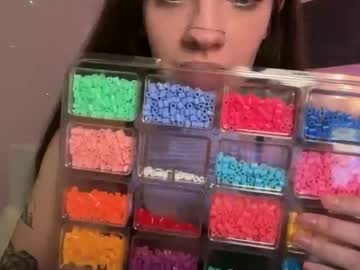 hannahtaylorr's chat room