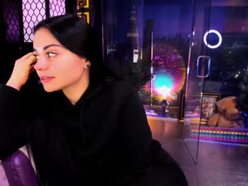 alma_pearl's chat room