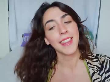 strawberripulp's chat room