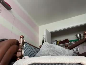 kinkilexixxx's chat room