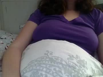 krazyred1027's chat room