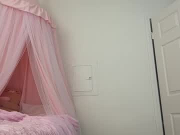 claraxoxo_'s chat room