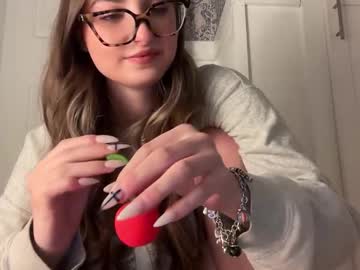 fantasyella's chat room