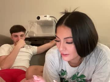 laylakitten4's chat room