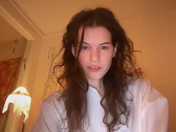 sky_lounge's chat room