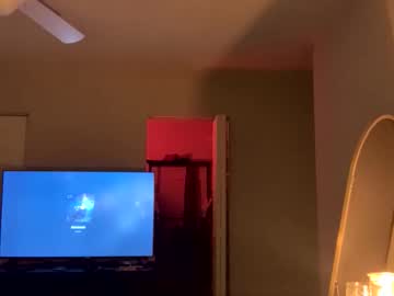 intothewoodswego's chat room