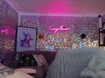 lucyallen4201's chat room