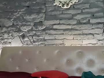 vixvixenn's chat room