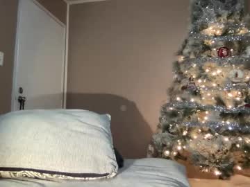 brunetteheadbaddie0's chat room